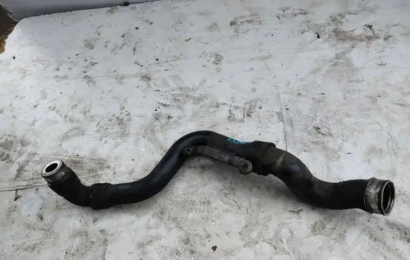 Volkswagen Caddy Intercooler hose/pipe 1K0145762P