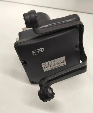 BMW X5 E70 ABS Pump 6785266 DSCE7071