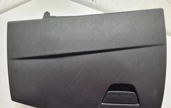Ford Focus Glove box F1EBA06044A F1EBA06040A F1EBA06010
