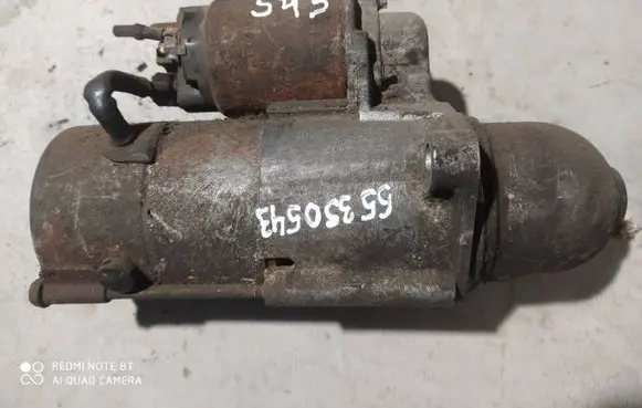 Opel Signum Starter motor 55350543