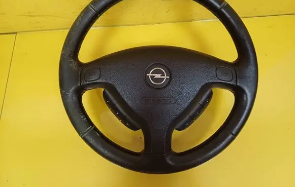 Opel Zafira A Steering wheel 13127925