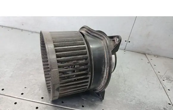 Ford Focus Heater fan/blower 1111936