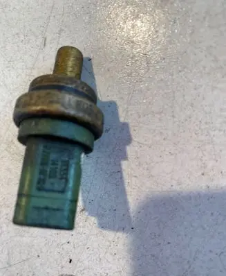 Coolant temperature sensor