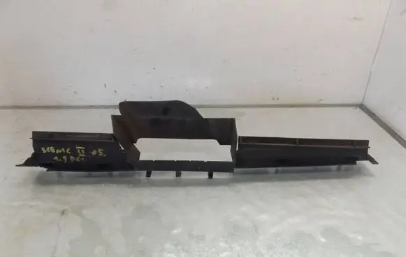 Renault Scenic II - Grand scenic II Intercooler air guide/duct channel