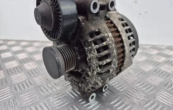 BMW 5 E60 E61 Generator/alternator 0121715012 7550968 75509680