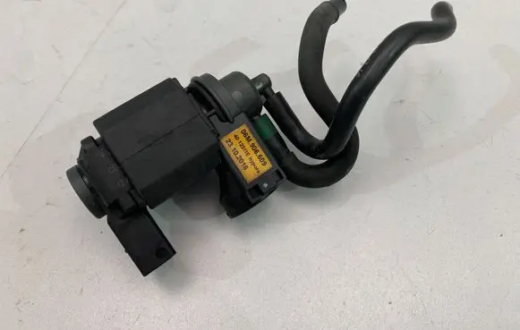 Audi A5 Turbo solenoid valve 06M906609