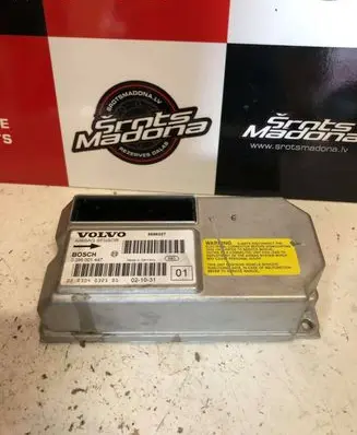 Volvo XC90 Airbag control unit/module 8696027