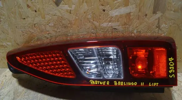 Peugeot Partner Rear/tail lights 9680545180