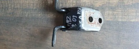 Mazda 2 Front door upper hinge