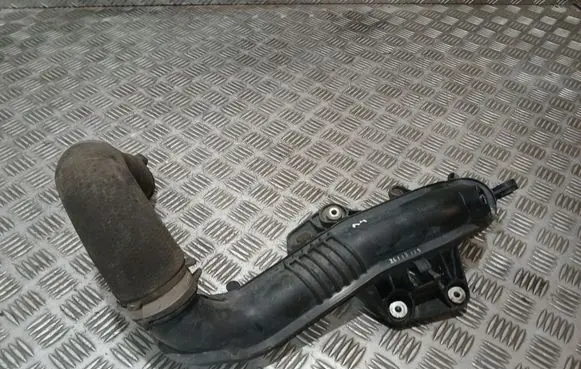 Intercooler hose/pipe