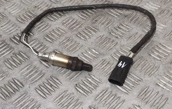 Volkswagen Golf III Lambda probe sensor 021906265N