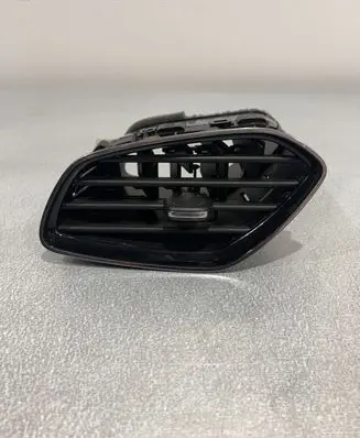 Opel Grandland X Dashboard side air vent grill/cover trim 00226825
