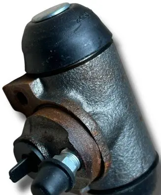 Alfa Romeo 145 - 146 Rear brake cylinder 71737956