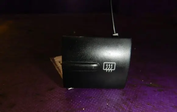 Seat Toledo II (1M) Windscreen/window heater switch 1M1959621