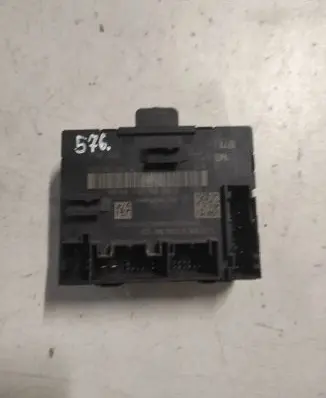 Volkswagen PASSAT B8 Door control unit/module 5Q0959592D 5Q0959592B P10121913