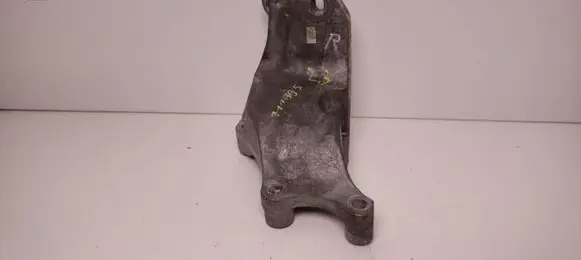 Ford Mustang VI Engine mounting bracket X05302A
