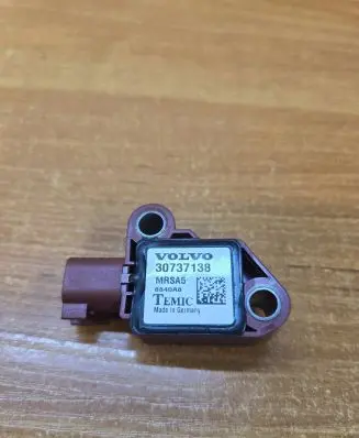 Volvo C70 Airbag deployment crash/impact sensor 8840A8 30737138
