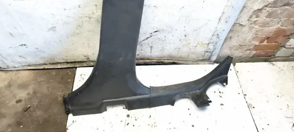 Mitsubishi Lancer X (B) pillar trim (bottom) 7211A056