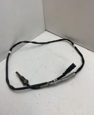 Audi A6 S6 C7 4G Fuel temperature sensor 04L906088P