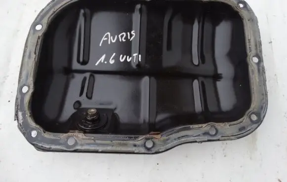 Toyota Auris 150 Oil sump 0216008143479P