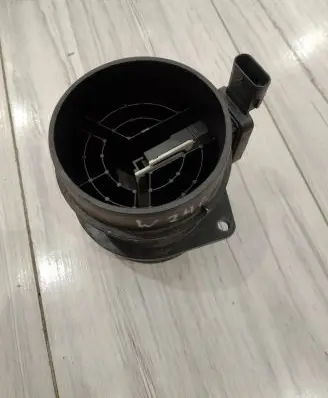 Mercedes-Benz B W246 W242 Mass air flow meter A2C53402300