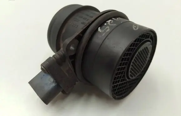Audi A4 S4 B6 8E 8H Mass air flow meter 0281002461 0986284007