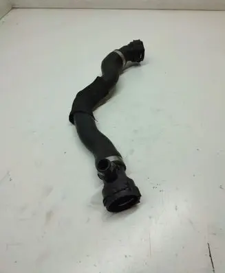 BMW X5 F15 Engine coolant pipe/hose 8514218