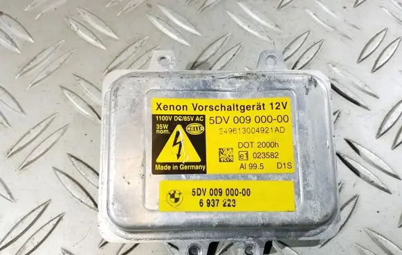 BMW 1 E81 E87 Light module LCM 6937223 5DV00900000 023582