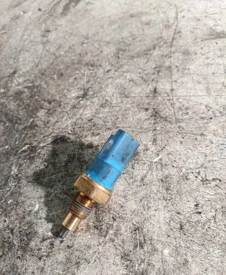 Renault Espace IV Reversing light switch sensor 