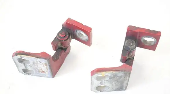 Peugeot 3008 I Front door upper hinge 