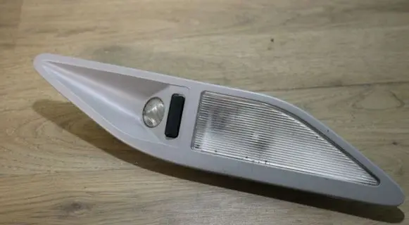 BMW 5 E39 Rear seat light 8363612