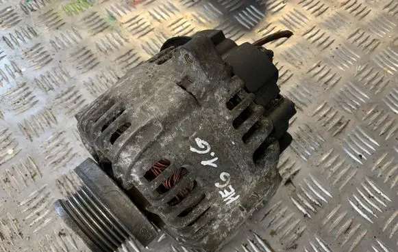Renault Laguna II Generator/alternator 8200100907
