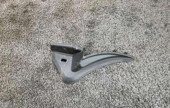 Renault Captur II Other exterior part 668627223R