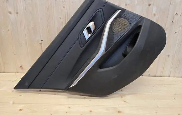 BMW 3 G20 G21 Rear door card panel trim 