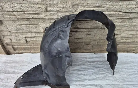 Audi A1 Front arch 8X0809962B