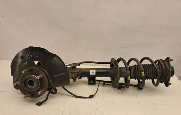 KIA Sportage Front shock absorber with coil spring 546603U550 2Y510