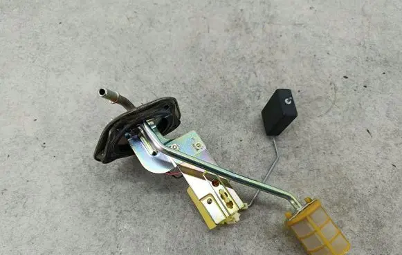 Mitsubishi Outlander Fuel level sensor 