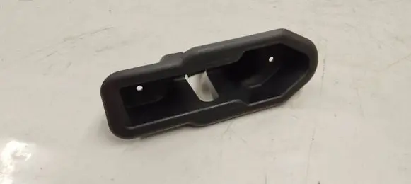 Mercedes-Benz GLS X166 Front door seat control surround trim A1669242737