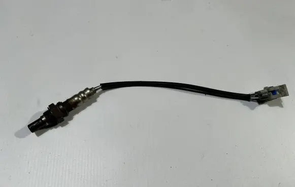 Chevrolet Corvette C6 Lambda probe sensor 12611165