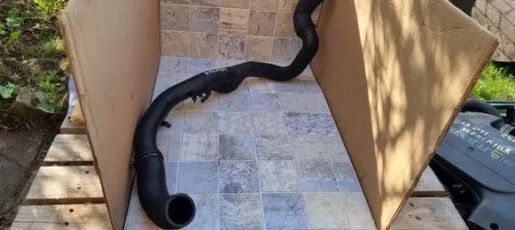 Ford Galaxy Intercooler hose/pipe 7M0145955G