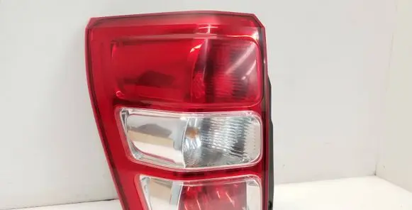 Suzuki Grand Vitara II Rear/tail lights 22059079