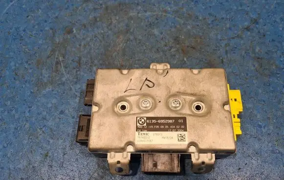 BMW 5 E60 E61 Door control unit/module 6952987