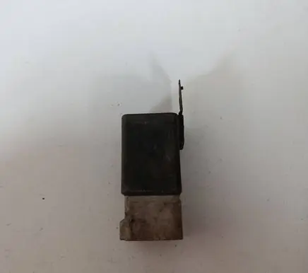 Volkswagen Sharan Glow plug pre-heat relay 93BB6M092BA 899047000