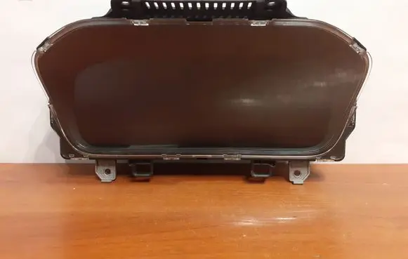 Volvo XC40 Speedometer (instrument cluster) 769453290U T0549871