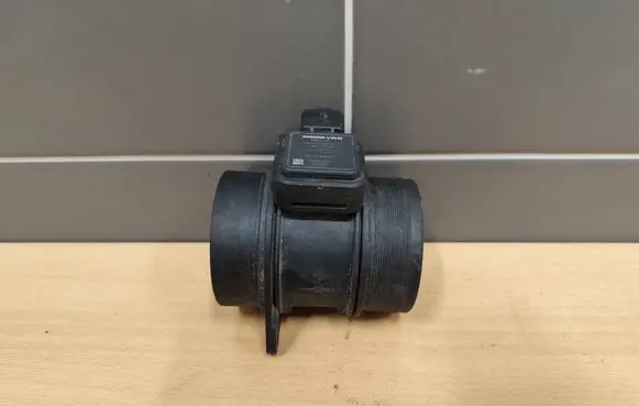 Peugeot 407 Mass air flow meter 9645948780 5WK97001 001036036