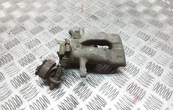 Opel Meriva A Rear brake caliper