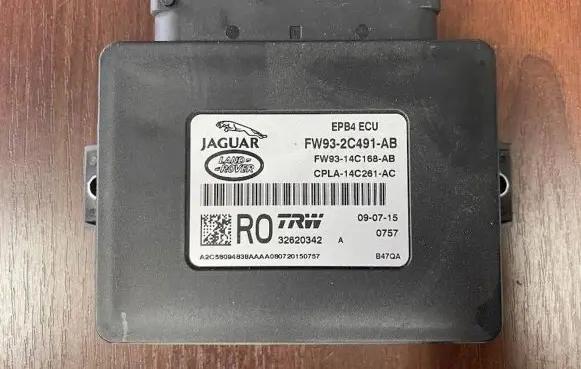 Jaguar XJ X351 Hand brake control module FW932C491AB CPLA14C261AC FW9314C168AB