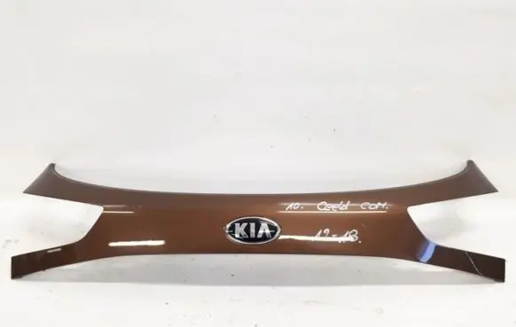 KIA Ceed Tailgate trim