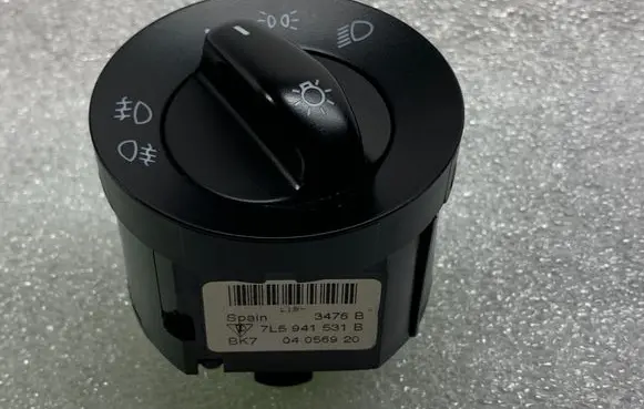 Porsche Cayenne (9PA) Light switch 7L6941531B 04056920