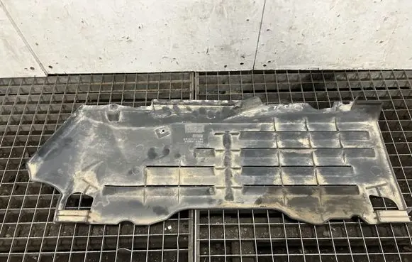 Ford Mustang V Engine splash shield/under tray BR336C038AB BR3Z6C038B